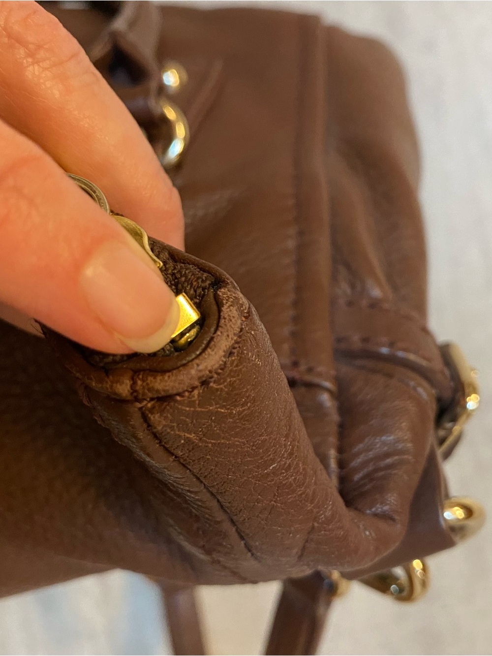kate spade Cobble Hill Small Leslie - Picture 7 of 7